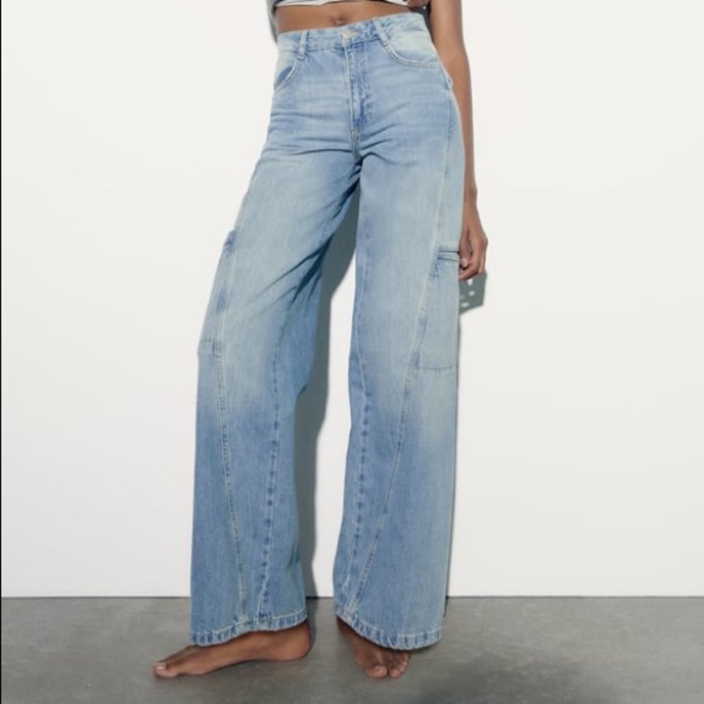 Zara mid rise wide leg cargo jeans